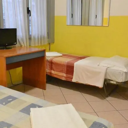 Hotell Csi Group - Station