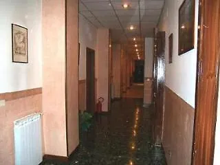 Hotel Csi Group - Station 3*